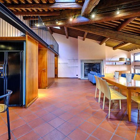 Apartmentsarena - Residenza Degli Scaligeri - Piazza Erbe Verona Exterior photo