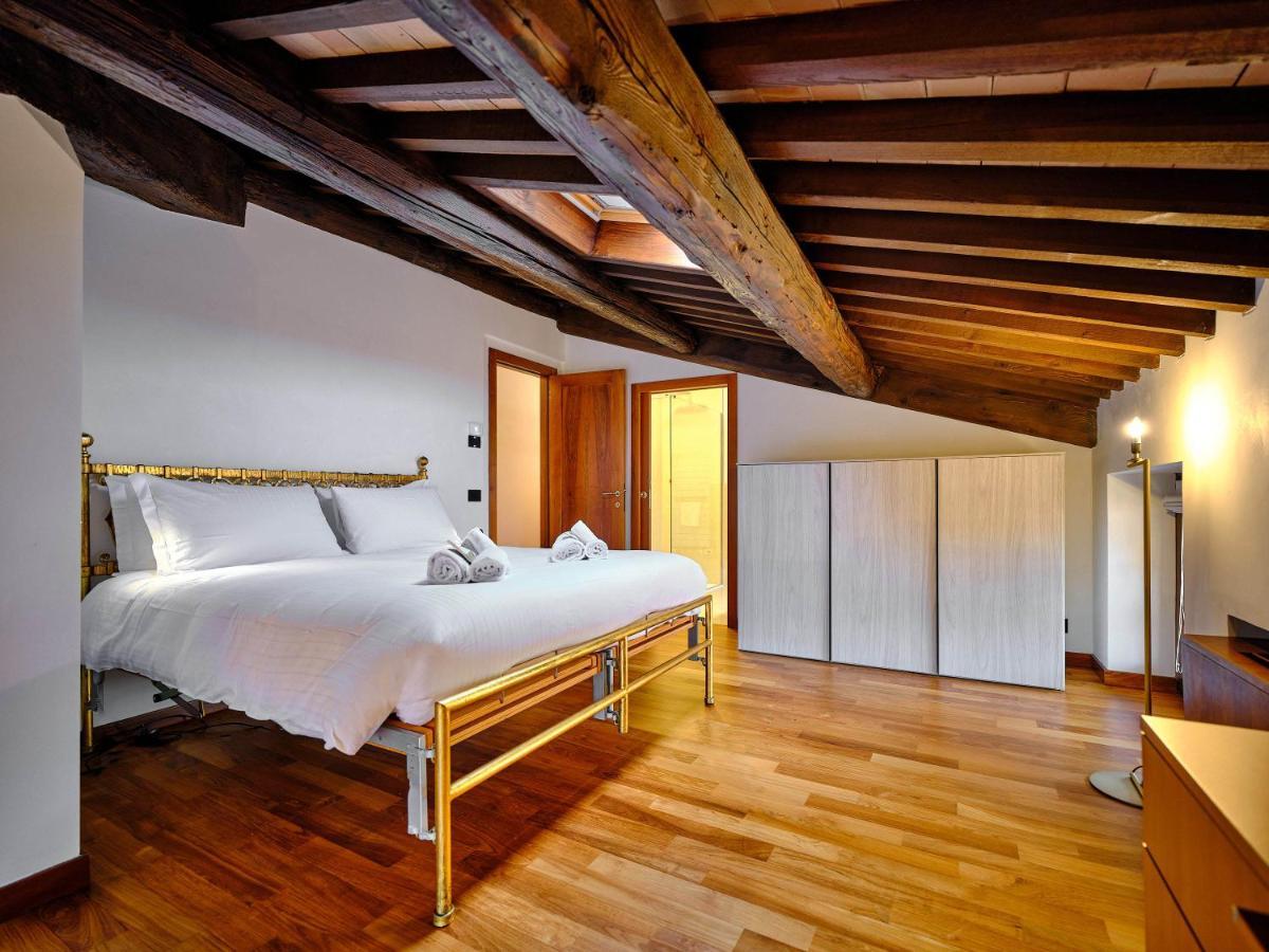 Apartmentsarena - Residenza Degli Scaligeri - Piazza Erbe Verona Exterior photo