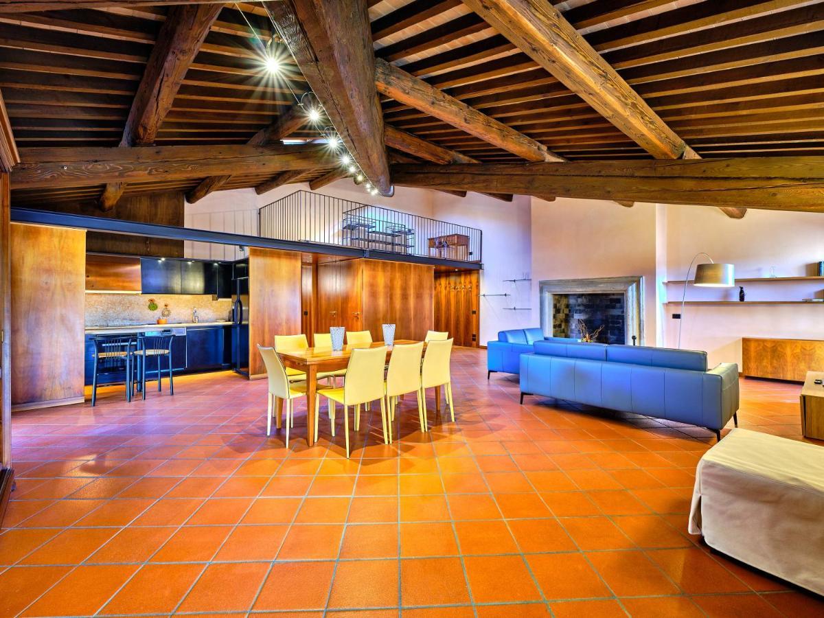 Apartmentsarena - Residenza Degli Scaligeri - Piazza Erbe Verona Exterior photo