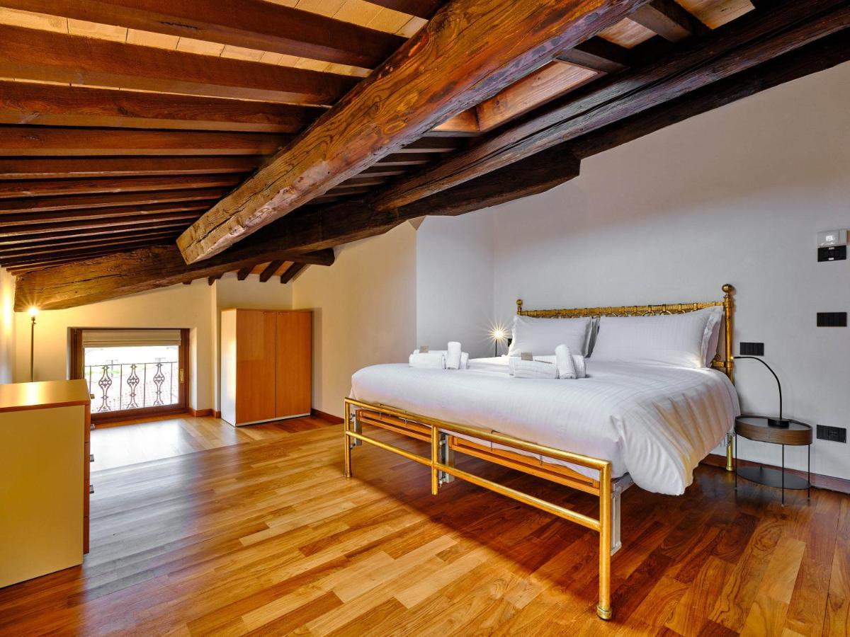 Apartmentsarena - Residenza Degli Scaligeri - Piazza Erbe Verona Exterior photo