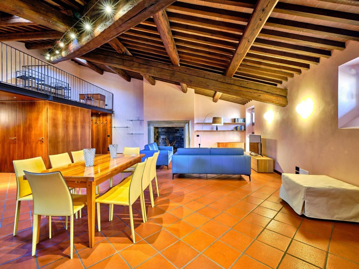 Apartmentsarena - Residenza Degli Scaligeri - Piazza Erbe Verona Exterior photo