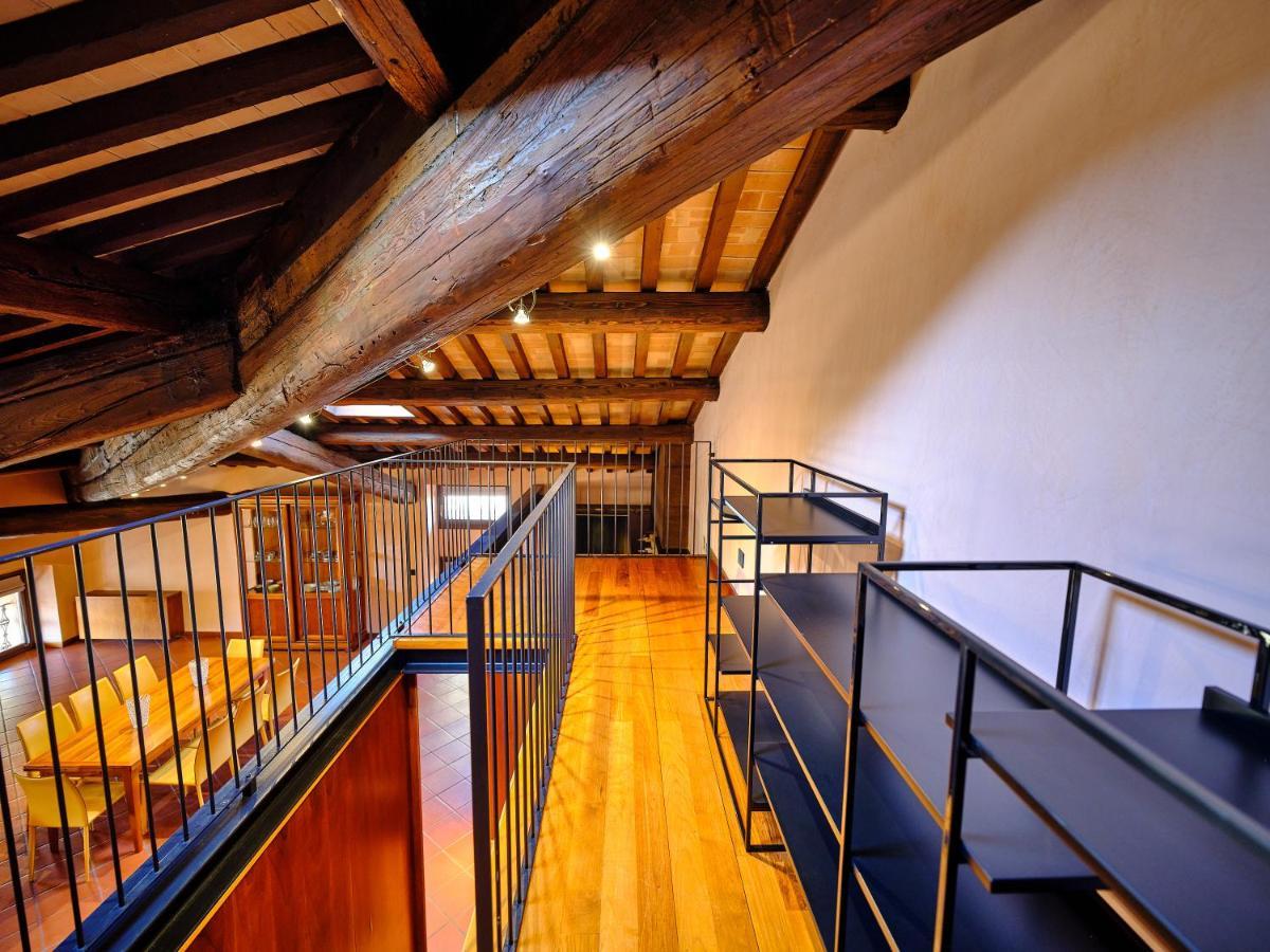 Apartmentsarena - Residenza Degli Scaligeri - Piazza Erbe Verona Exterior photo